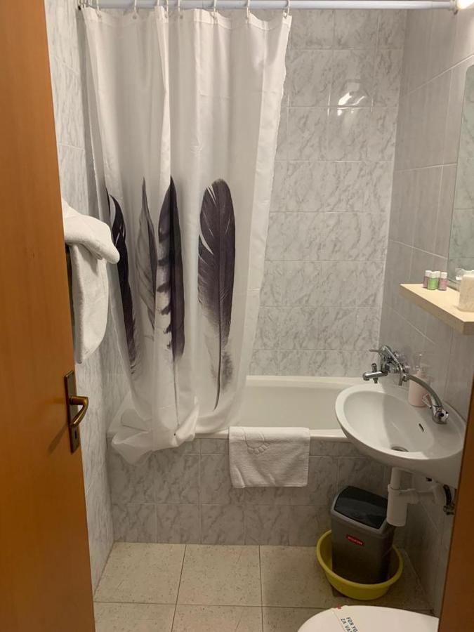 Apartmani California II Podgora Esterno foto