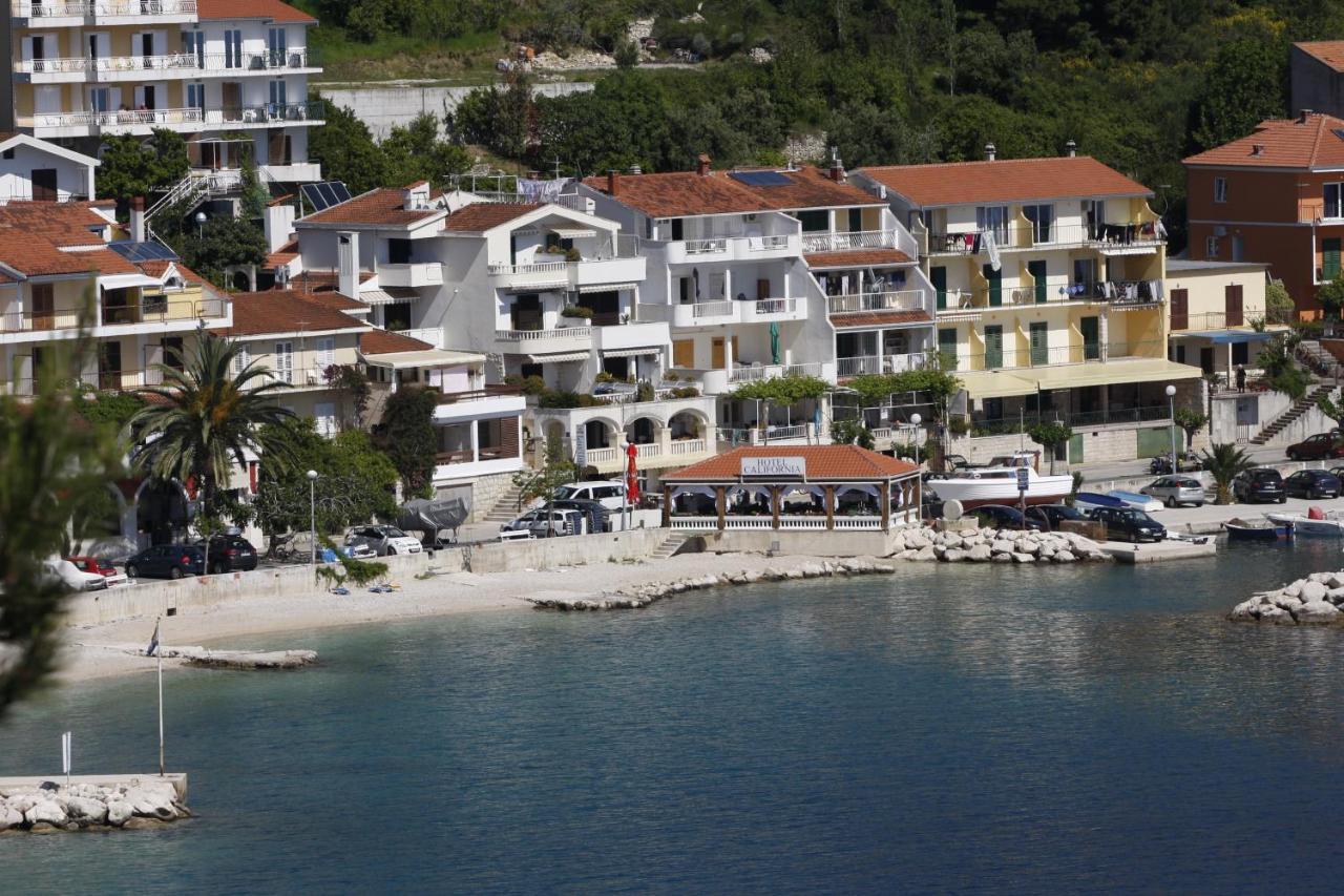 Apartmani California II Podgora Esterno foto