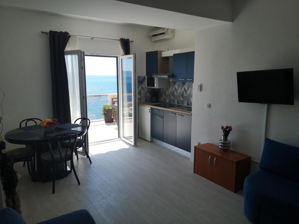 Apartmani California II Podgora Esterno foto