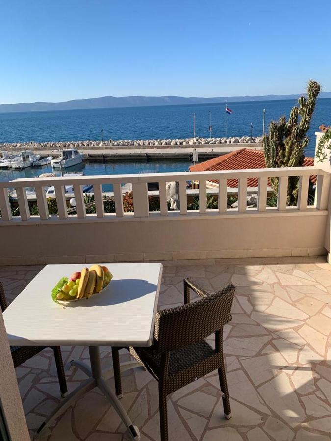 Apartmani California II Podgora Esterno foto